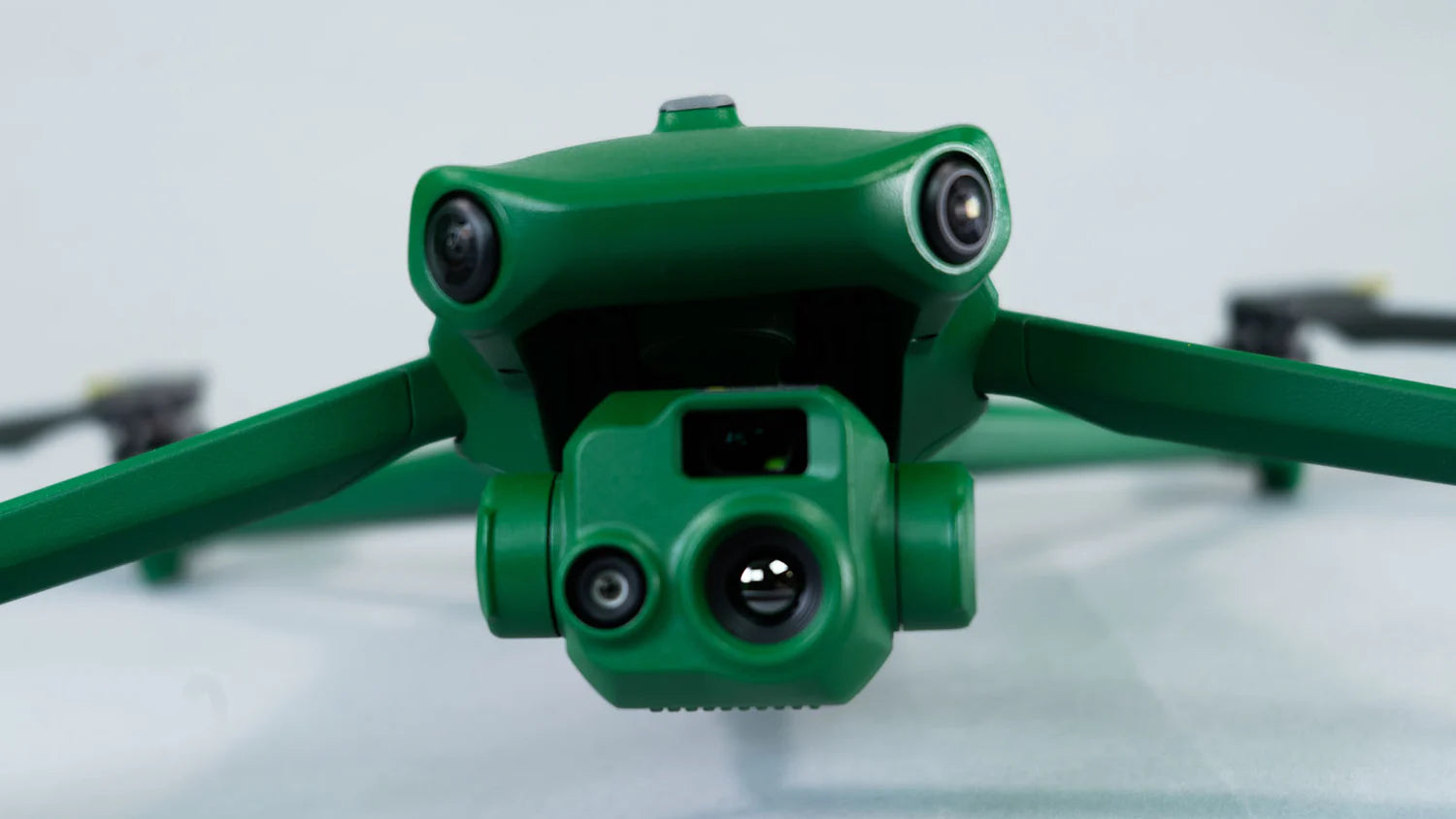 Anzu Raptor T with RTK module speaker and charging hub + 1-year Care Protection