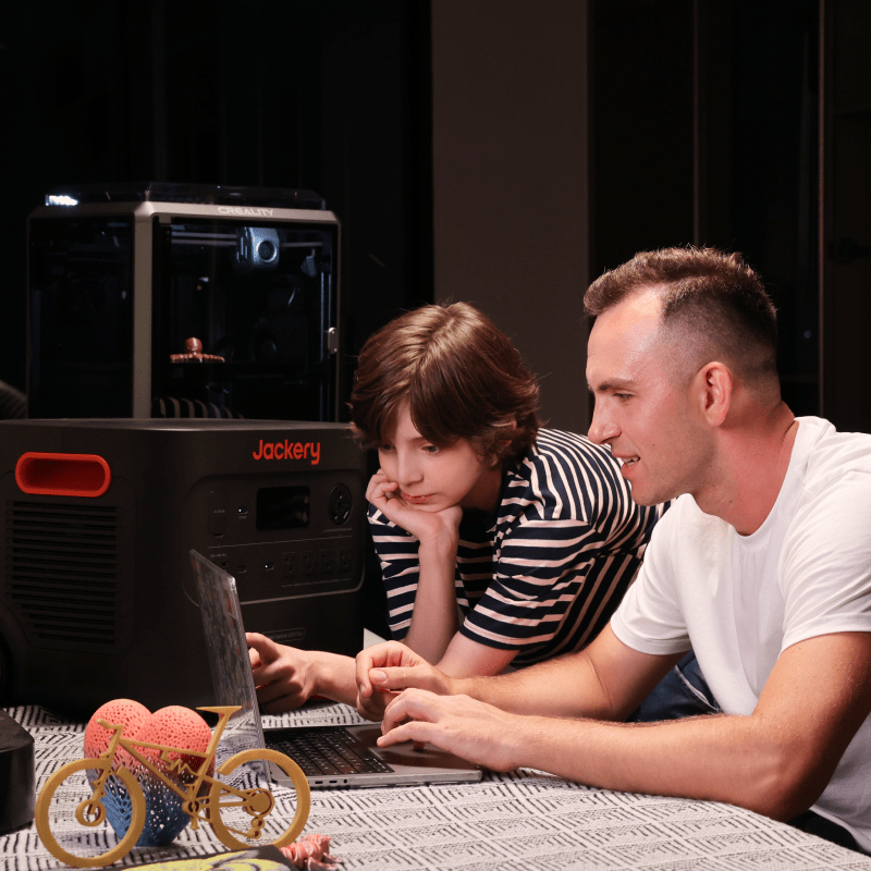 Jackery Explorer 2000 Plus 3D Printer K1C